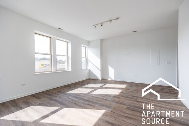 2714 W North Ave unit 206, Chicago, IL 60647 - photo 6