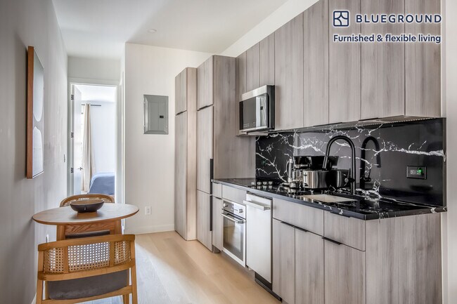 150 N 9th St unit FL2-ID1135, Brooklyn, NY 11249 - photo 5