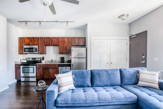 1016 18th Ave S unit ID1014404P, Nashville, TN 37212 - photo 3