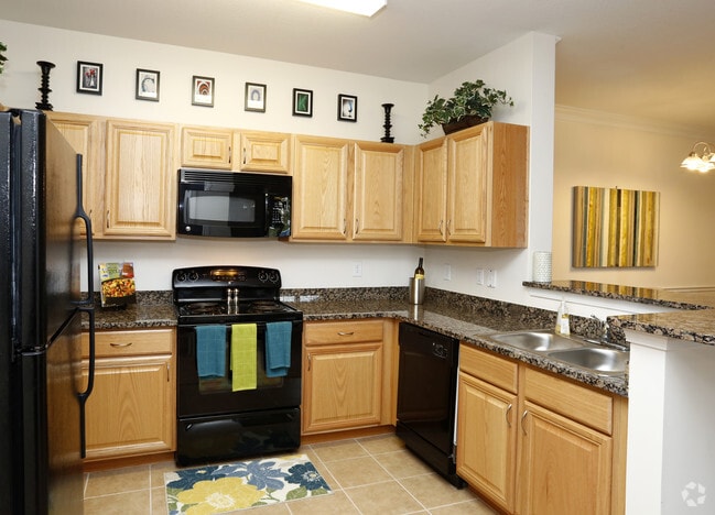 Stone Gate, Spring Lake, NC 28390 - photo 3