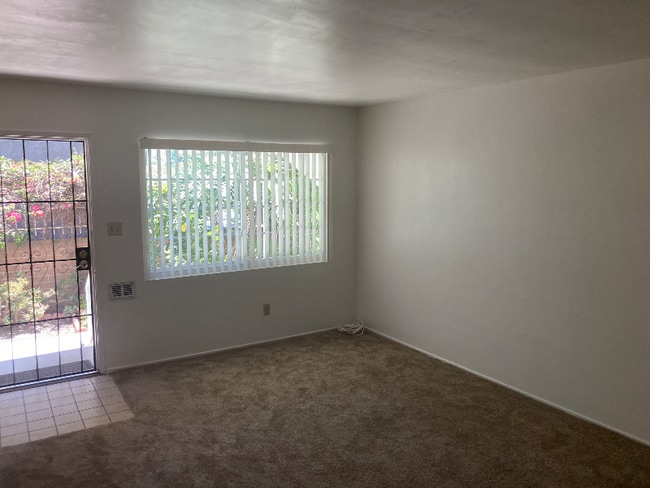 4423-4429 Hamilton St unit 4423, San Diego, CA 92116 - photo 6