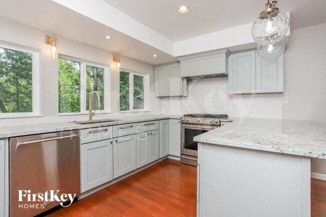 1387 Still House Creek Rd, Chesterfield, MO 63017 - photo 7