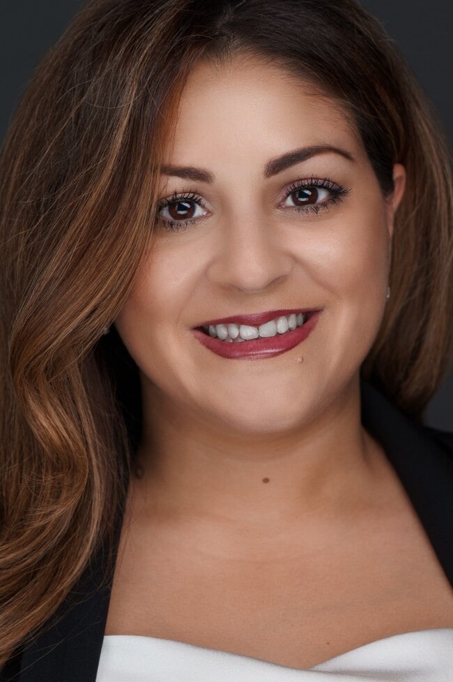 Agent Photo