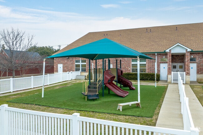Guidepost Montessori at Stonebriar