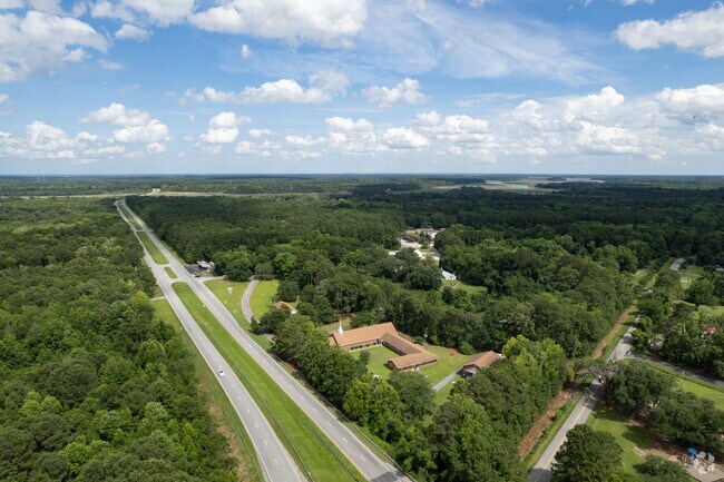 Highway 17 runs east and west through Sheldon.