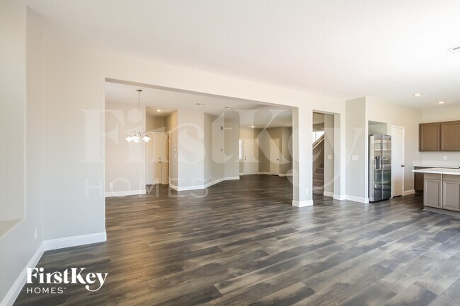 6025 Ripple Cloud Ct, North Las Vegas, NV 89031 - photo 4