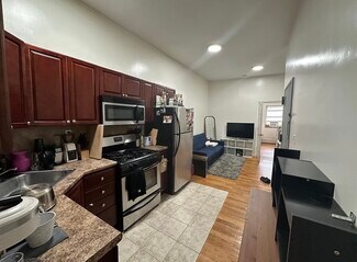 89 Moore St Unit 2B, Brooklyn, NY 11206