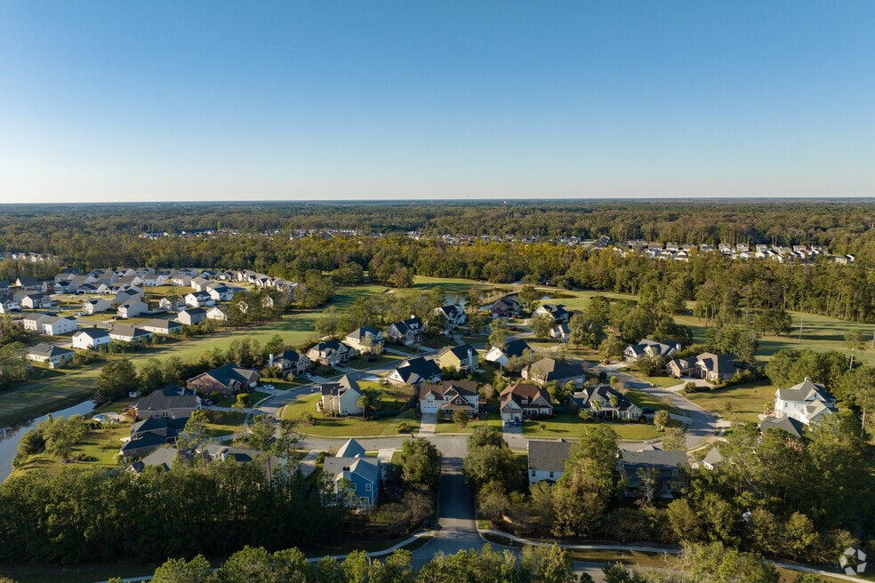 Richmond Hill_1002279_MF_082525_v1