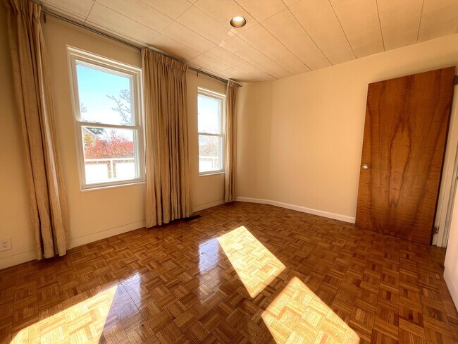 10 Packard Ave unit 10 Parckard Ave Unit, Somerville, MA 02144 - photo 6