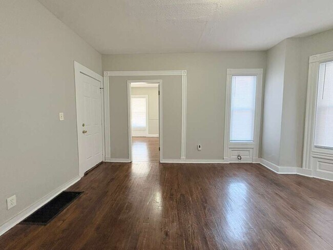 552 Dixwell Ave unit 1, New Haven, CT 06511 - photo 4