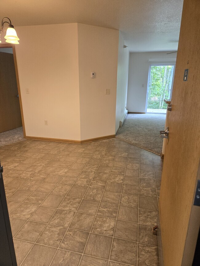 1215 Golf Course Rd unit 2, Grand Rapids, MN 55744 - photo 3