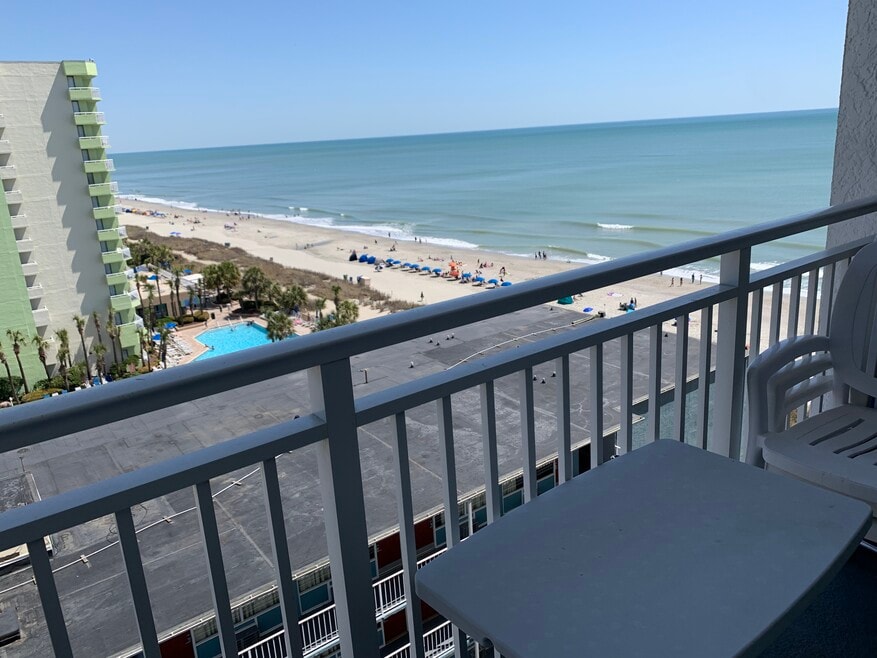 Sea Mist Resort- Driftwood unit Driftwood, Myrtle Beach, SC 29577 - photo 1