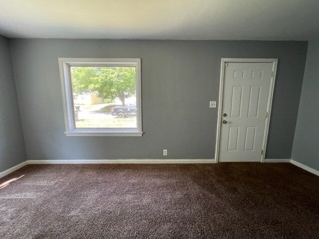 1650 Huey St, South Bend, IN 46628 - photo 4