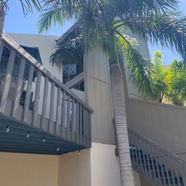 1605 Us-1 N unit 9F, Jupiter, FL 33477 - photo 5