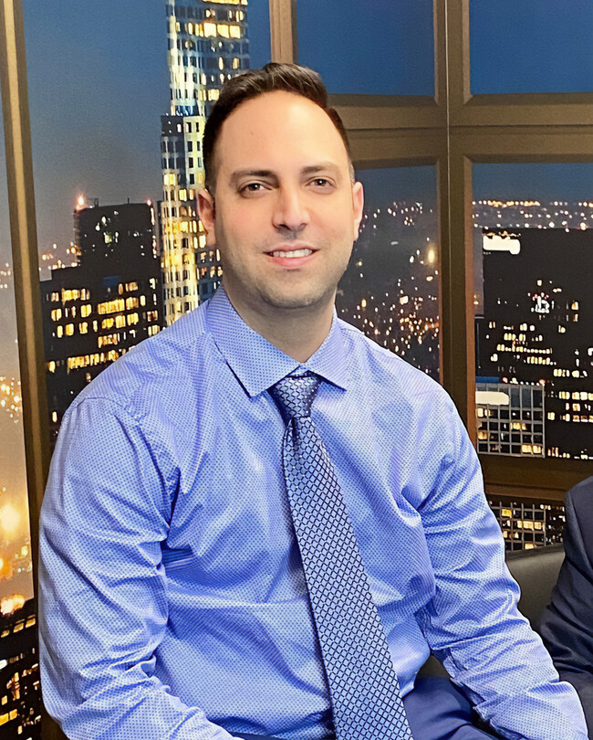 Agent Photo
