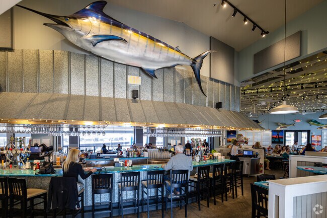 Deep Lagoon is the perfect seafood restaurant to enjoy after a day of boating in Cypress Lake.