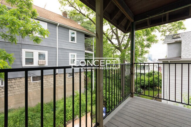 31 Thornton St unit 2, Roxbury, MA 02119 - photo 4