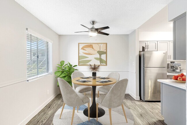 Atwater Apartments, Phoenix, AZ 85020 - photo 6