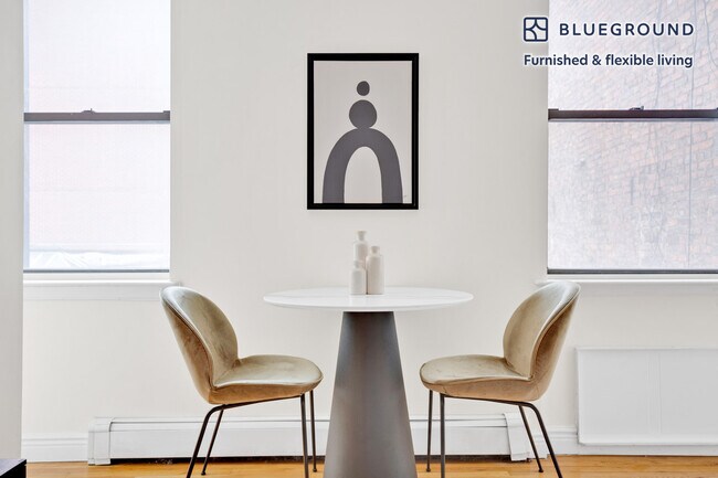 302 8th Ave unit FL3-ID739, New York, NY 10001 - photo 3