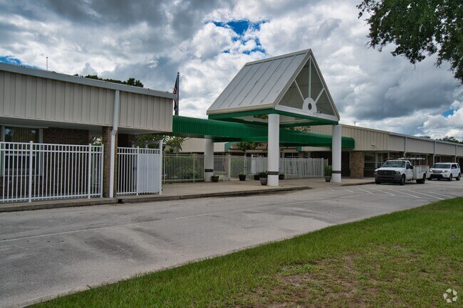 Suntree Elementary School provides quality education and a caring environment.