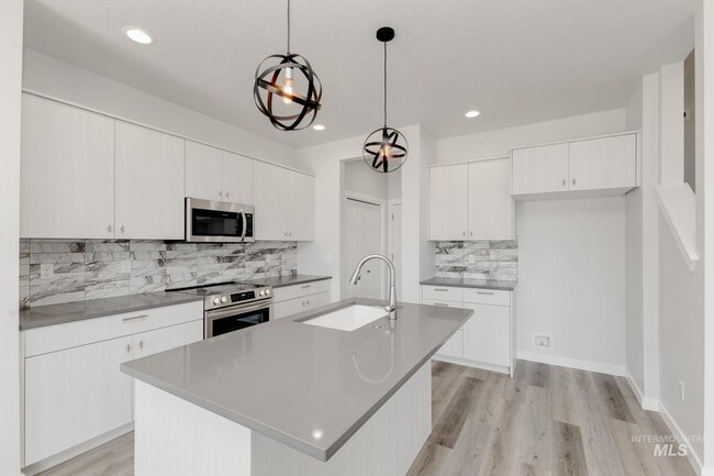 4208 E Kalinga St, Meridian, ID 83642 - photo 3