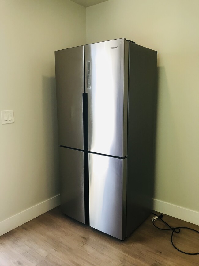 Refrigerator