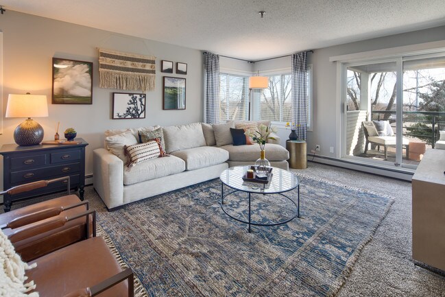 Avana Southview, Inver Grove Heights, MN 55077 - photo 2