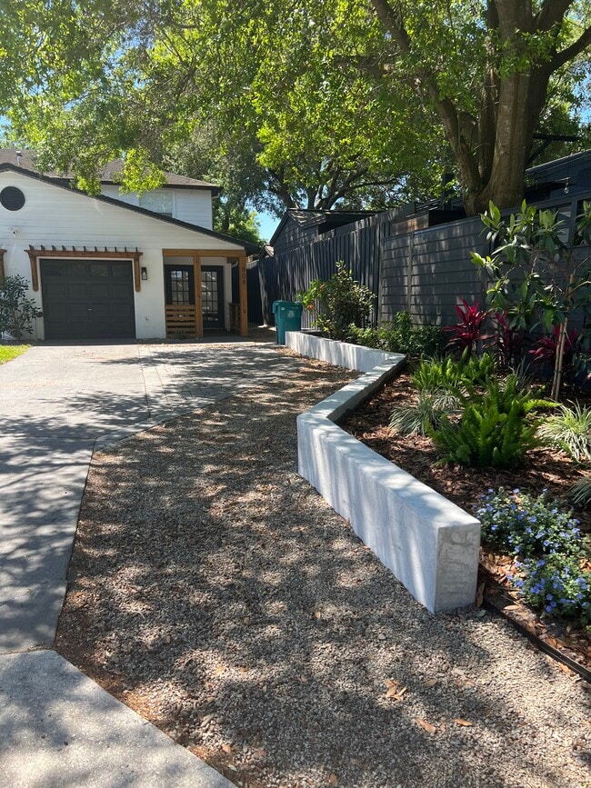 804 E South St, Orlando, FL 32801 - photo 2