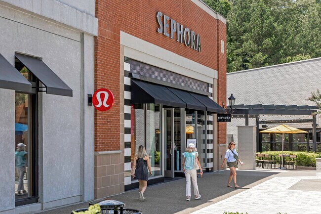 River Chase residents have access to mom and pop shops and big box stores alike at The Avenue.