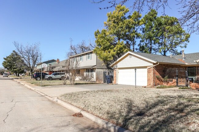 Springdale is within close proximity to many lakes and parks.