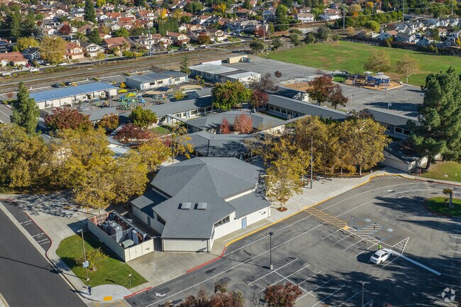 Monte Video Elementary School Is committed to challenging students at every level.