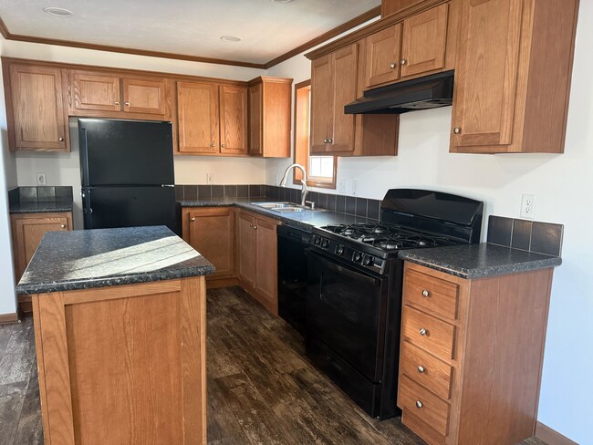 2500 Centennial Rd, Bismarck, ND 58503 - photo 5