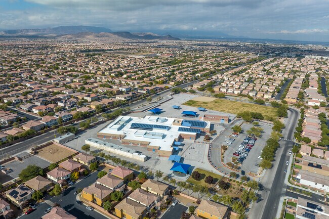 Reedom Carolyn S Elementary School is loved by its alumni.