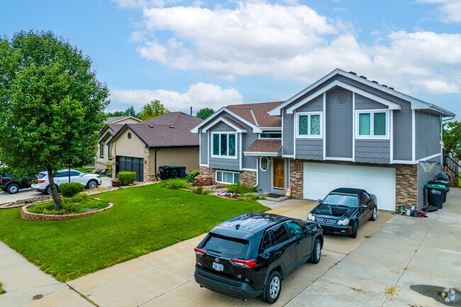 The classic Midwest split-level home is a common sight in Crescent Oaks.