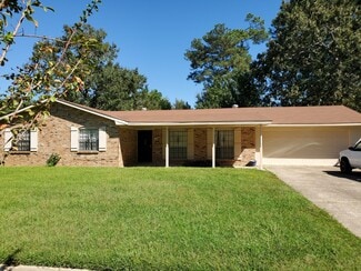 4650 N Lake Dr, Shreveport, LA 71107
