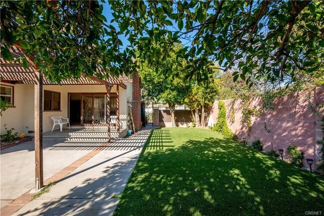 20322 Roscoe Blvd, Winnetka, CA 91306 - photo 3