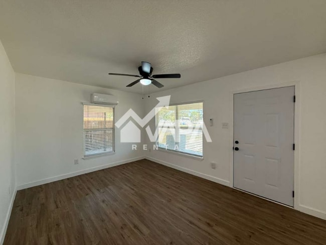 411 Yolanda Dr, San Antonio, TX 78228 - photo 4