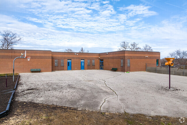 Gladstone Elementary will produce scholars who are high-achieving critical thinkers.