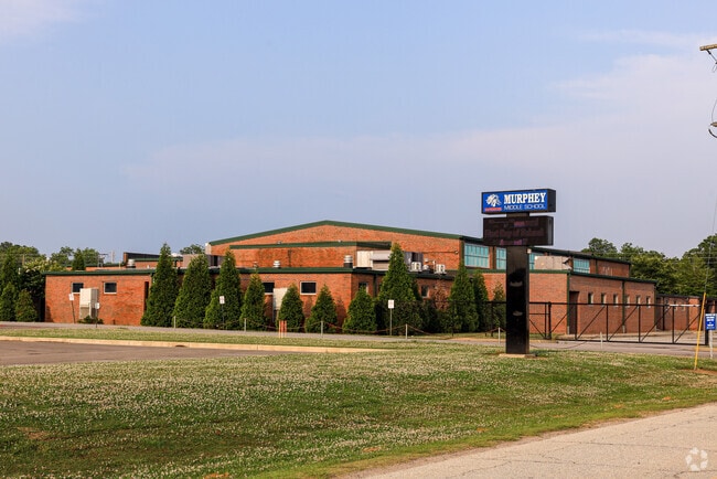 Murphy Middle School is located in the Josey High School in Augusta, serving South Turpin Hill.
