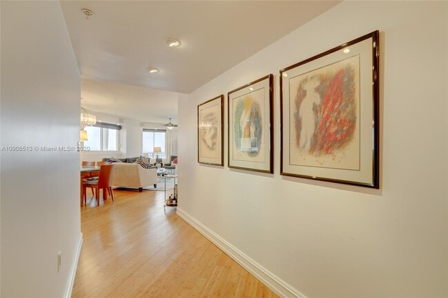 The Vue Condominiums unit S1505, Fort Lauderdale, FL 33305 - photo 4