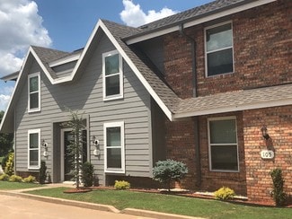 3853 Riverside Dr, Tulsa, OK 74105