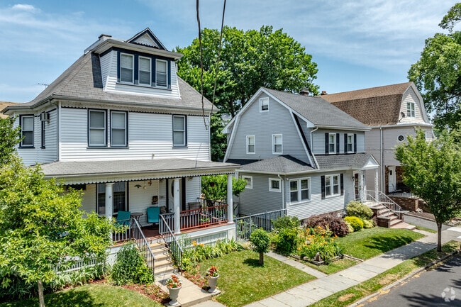Arlington's picturesque streets are lined with lovely homes.