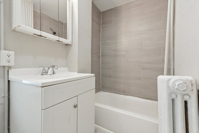 1707 N Gratz St unit 2, Philadelphia, PA 19121 - photo 3