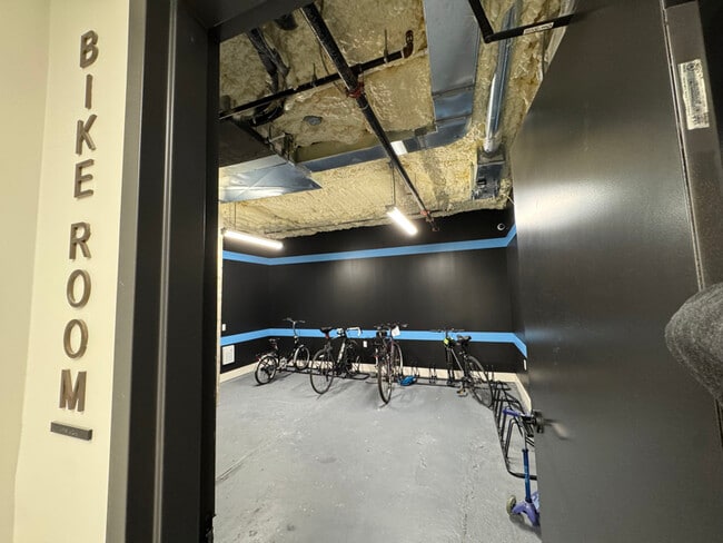 154 Lenox Rd unit 5, Brooklyn, NY 11226 - photo 6