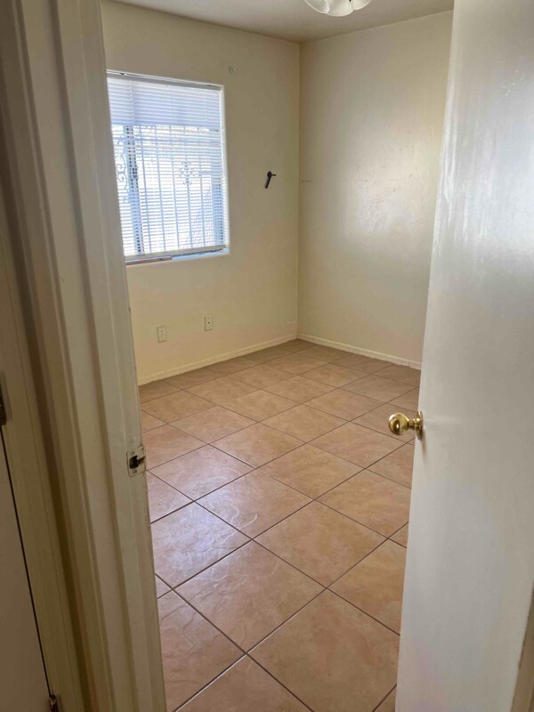 3430 N Fontana Ave unit 1, Tucson, AZ 85705 - photo 6