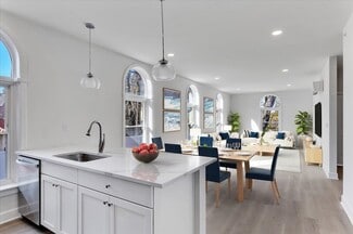 102 Hackett Blvd, Albany, NY 12209