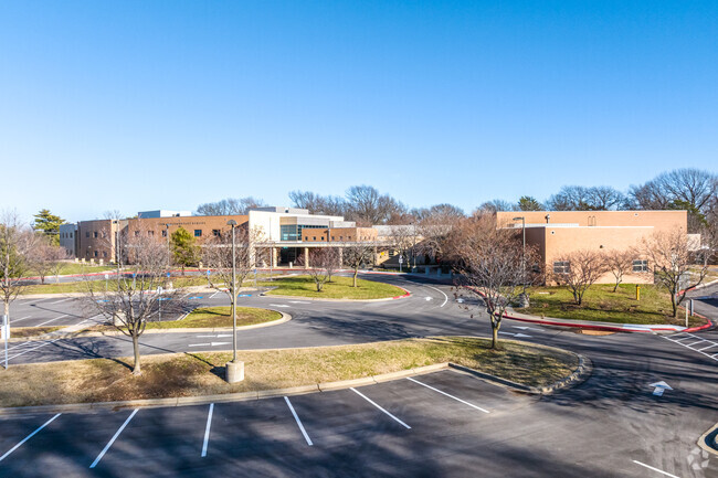 Nieman Elementary School serves students in Kindergarten through sixth grade in Shawnee, Kansas.