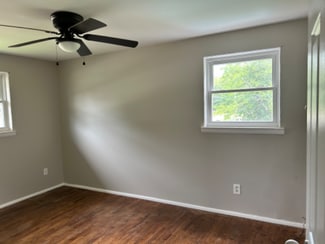 1398 E Juliah Ave, Flint, MI 48505