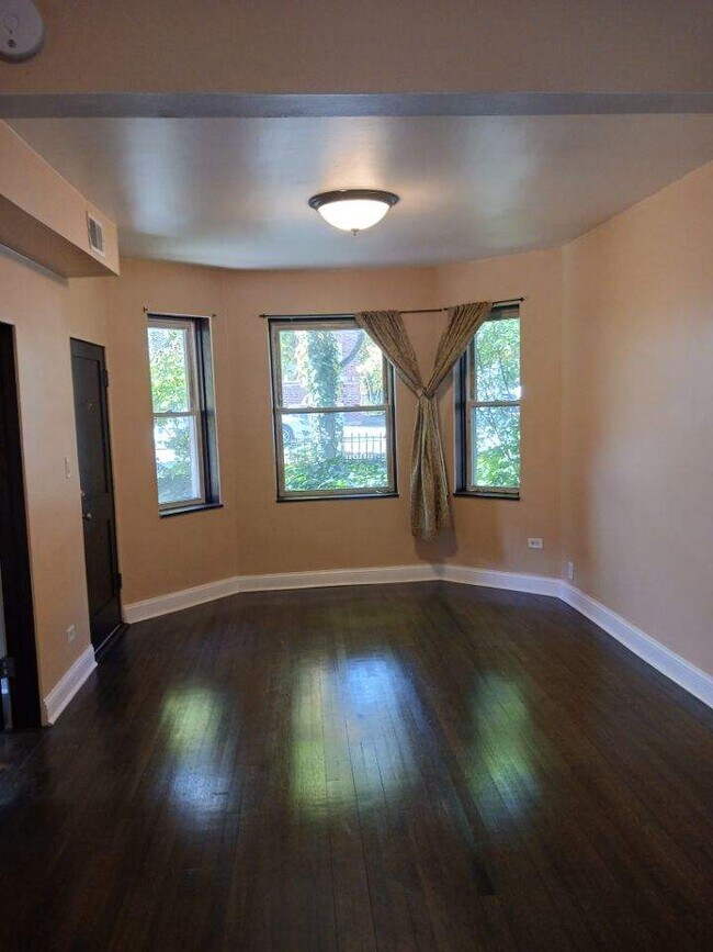 3457 N Lowell Ave unit Garden, Chicago, IL 60641 - photo 4