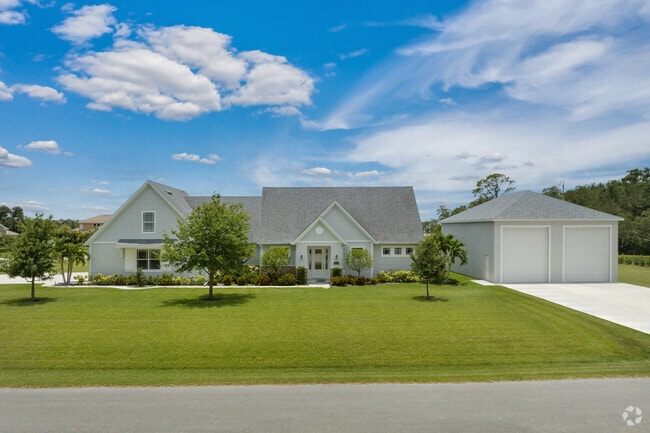 Some of the homes in Buckingham feature a separate garage specifically for RVs.